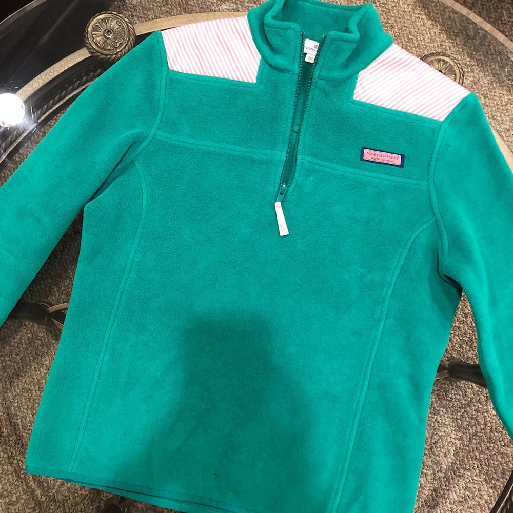 Vineyard vines fleece shep shirt